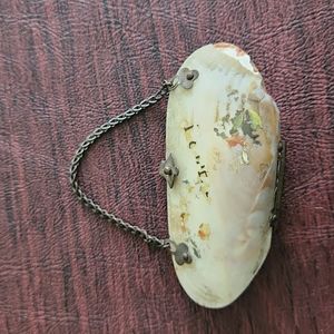 Vintage 1920's Clam Shell Coin Purse- Unique